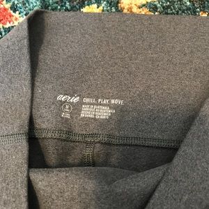 Aerie. Medium long leggings.